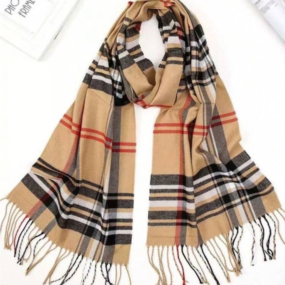 Plaid scarf